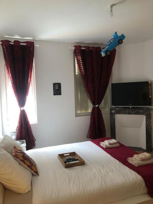 Maison Harry Potter Pour 6 Personnes En Centre Ville Montauban Exterior photo
